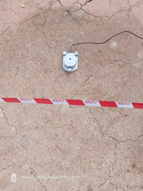 Vibration monitoring equipment for construction machinery assessment and environmental compliance